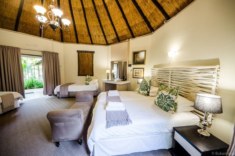 Lidiko Lodge, St Lucia - Hluhluwe iMfolozi Reservations