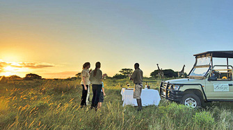 Falaza Game Park luxury tented accommodation KwaZulu-Natal Hluhluwe iMfolozi Game Reserve