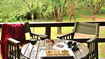 Falaza Game Park luxury tented accommodation KwaZulu-Natal Hluhluwe iMfolozi Game Reserve