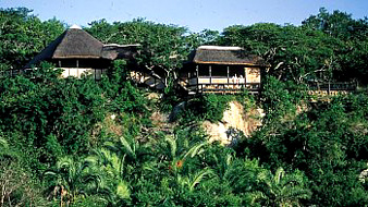 Muntulu Bush Lodge,Hluhluwe iMfolozi Reserve,Self-catering