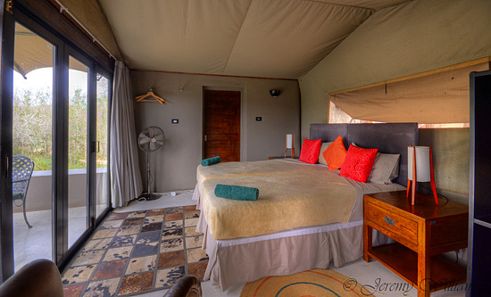 Inside Nselweni Bush Camp 2 sleeper unit - Hluhluwe iMfolozi Game Reserve Big 5 Nselweni Bush Camp Self Catering Accommodation Bookings KwaZulu-Natal South Africa