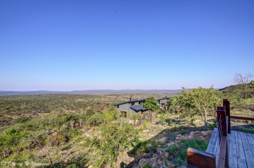 Rhino Ridge Safari Lodge