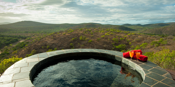 Luxury Chalet plunge pool at Leopard Mountain Game Lodge in the Manyoni Private Game Reserve