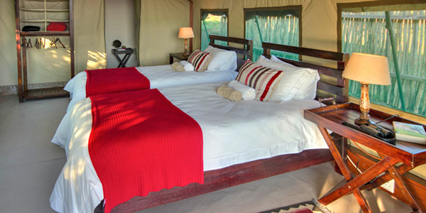 King Twin beds accommodation Mavela Game Lodge Manyoni Private Game Reserve Zululand Rhino Reserve Luxury Tented Camp