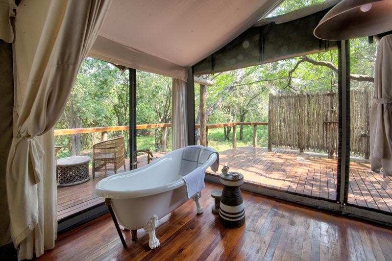 Bathroom - Rhino Sands Safari Camp, Manyoni Private Game Reserve - Hluhluwe iMfolozi Reservations